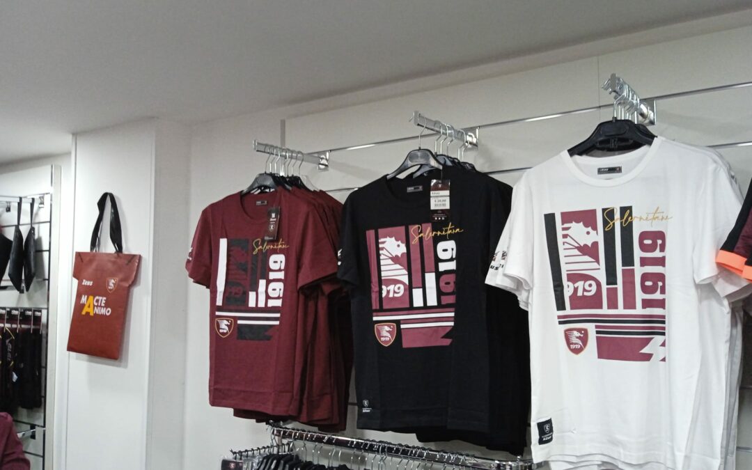 Official Store di Primicerio, il negozio della Salernitana che tinge Pontecagnano di granata