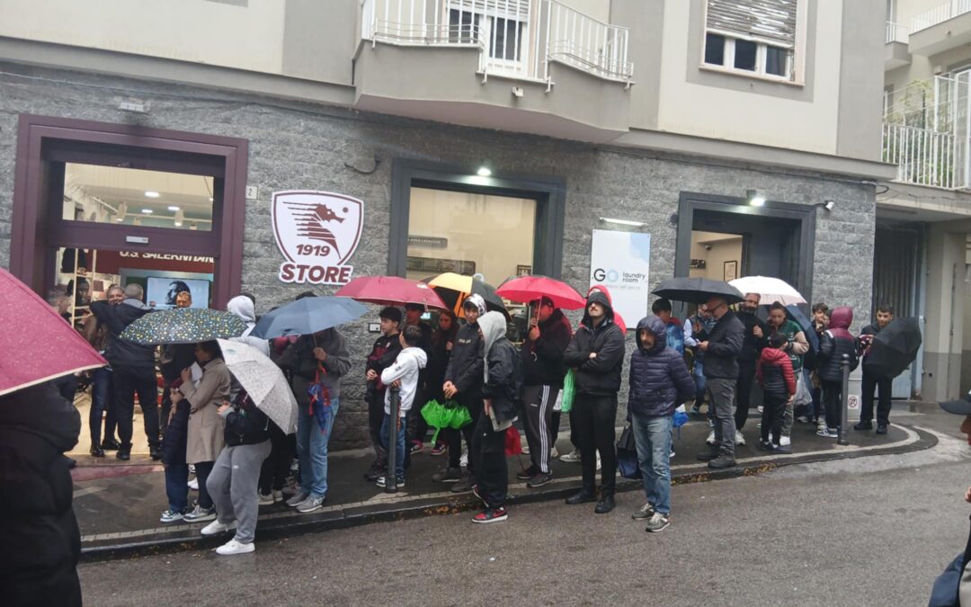 Due momenti significativi tra squadra e tifoseria. I dettagli