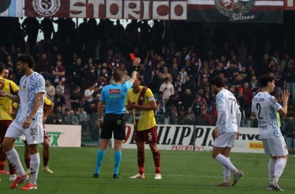 Capomaggio-Golemic-Tascone, rapporto ai minimi termini con la piazza