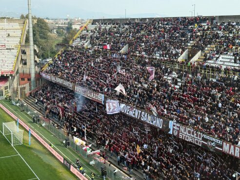 Iervolino, guarda questa curva! In 12mila…senza obiettivi
